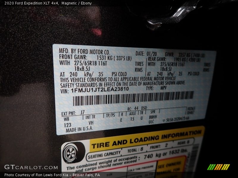 2020 Expedition XLT 4x4 Magnetic Color Code J7