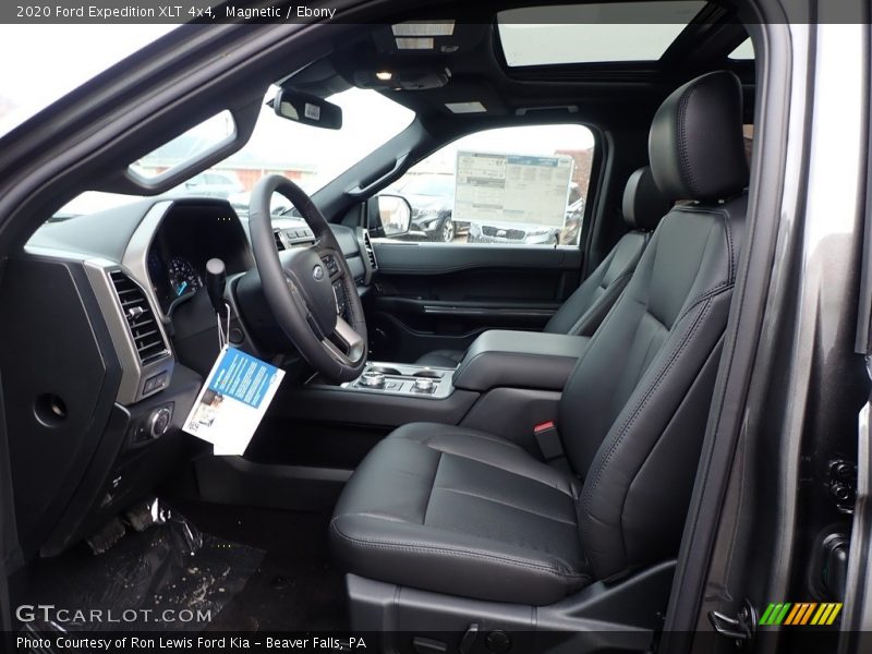 Front Seat of 2020 Expedition XLT 4x4