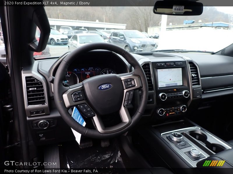 Front Seat of 2020 Expedition XLT 4x4