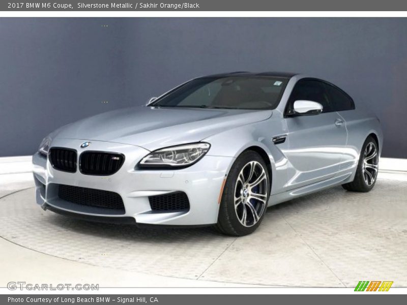 Front 3/4 View of 2017 M6 Coupe
