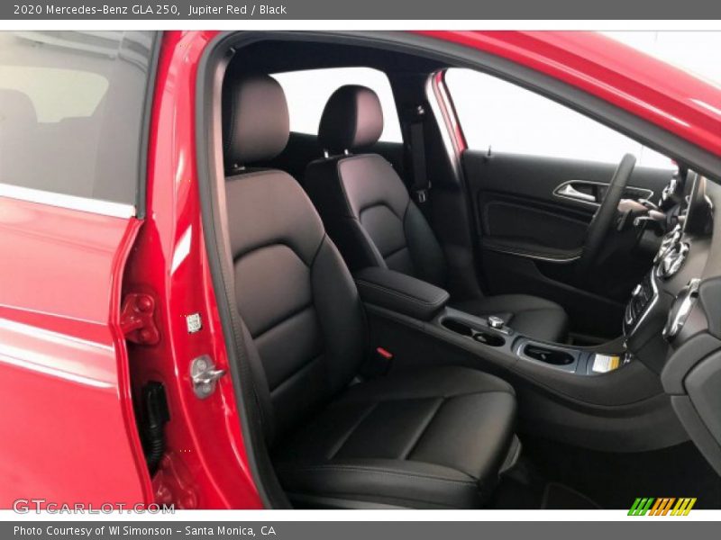 Jupiter Red / Black 2020 Mercedes-Benz GLA 250