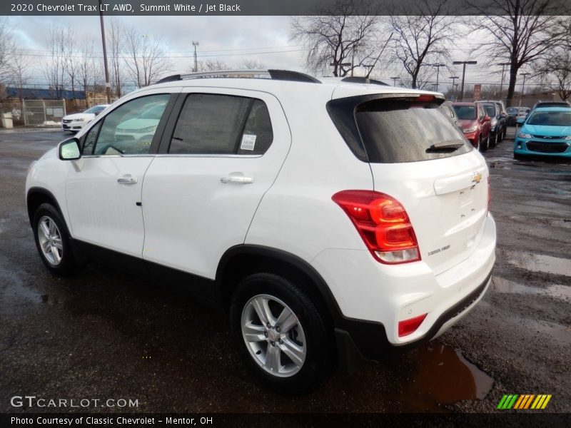 Summit White / Jet Black 2020 Chevrolet Trax LT AWD