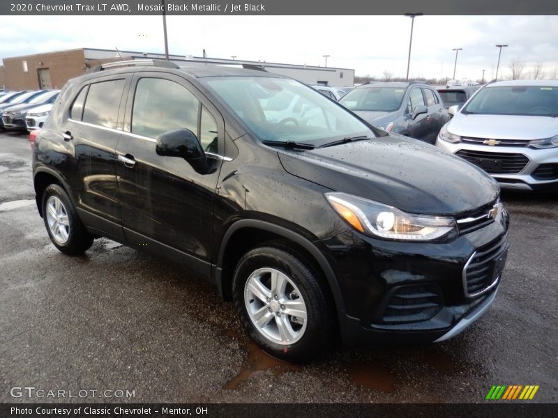 Mosaic Black Metallic / Jet Black 2020 Chevrolet Trax LT AWD