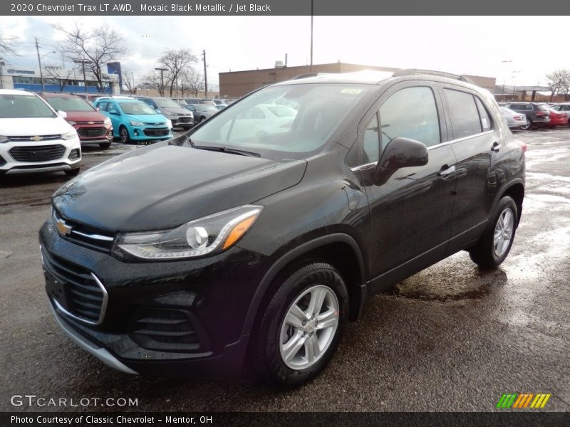 Mosaic Black Metallic / Jet Black 2020 Chevrolet Trax LT AWD