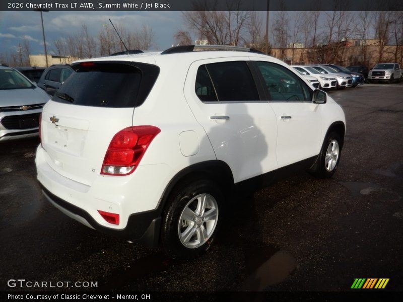 Summit White / Jet Black 2020 Chevrolet Trax LT AWD