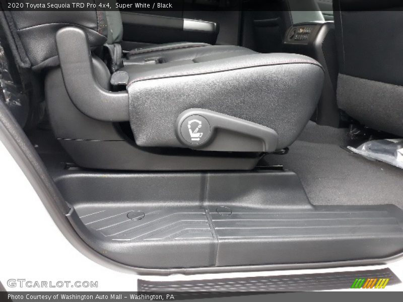 Super White / Black 2020 Toyota Sequoia TRD Pro 4x4