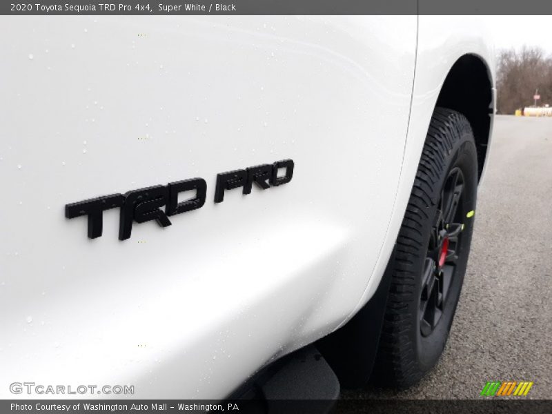 Super White / Black 2020 Toyota Sequoia TRD Pro 4x4