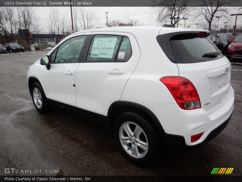 Summit White / Jet Black 2020 Chevrolet Trax LS