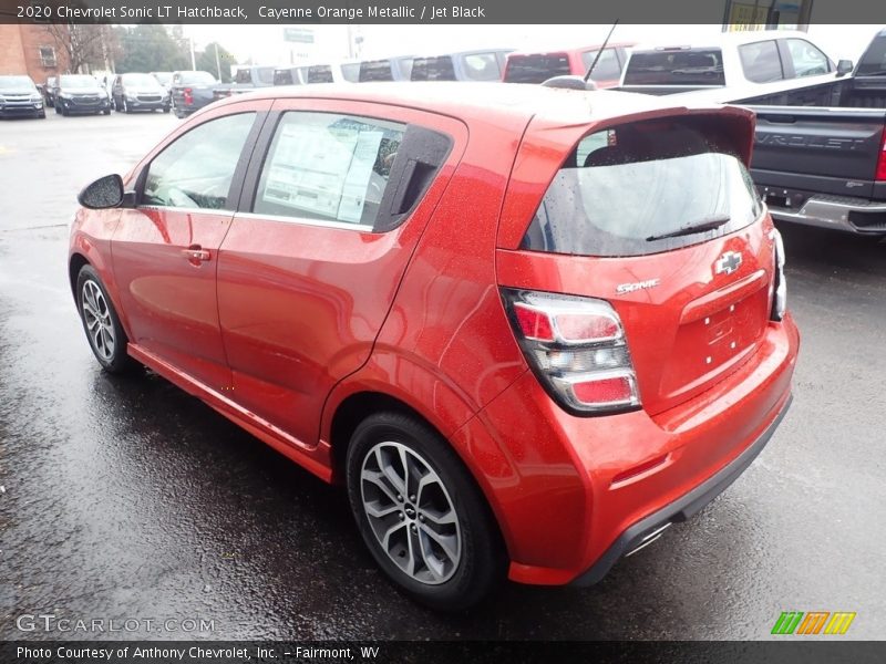 Cayenne Orange Metallic / Jet Black 2020 Chevrolet Sonic LT Hatchback