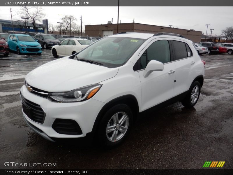 Summit White / Jet Black 2020 Chevrolet Trax LT