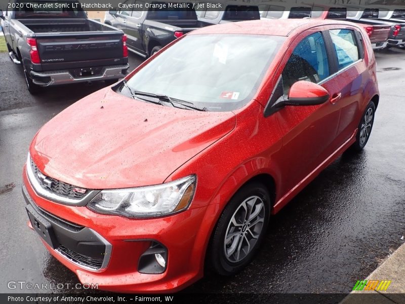 Cayenne Orange Metallic / Jet Black 2020 Chevrolet Sonic LT Hatchback