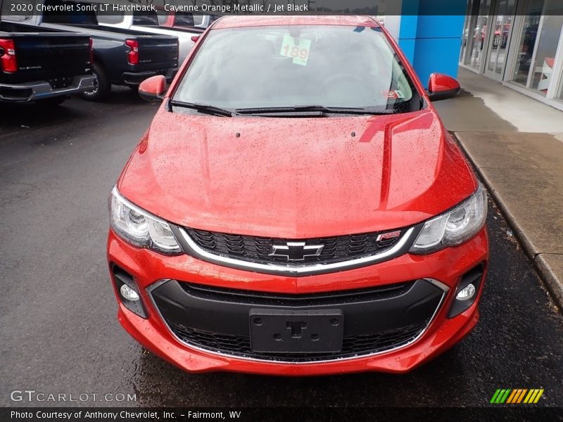 Cayenne Orange Metallic / Jet Black 2020 Chevrolet Sonic LT Hatchback