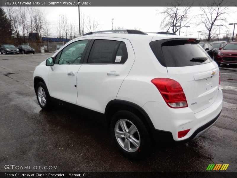 Summit White / Jet Black 2020 Chevrolet Trax LT