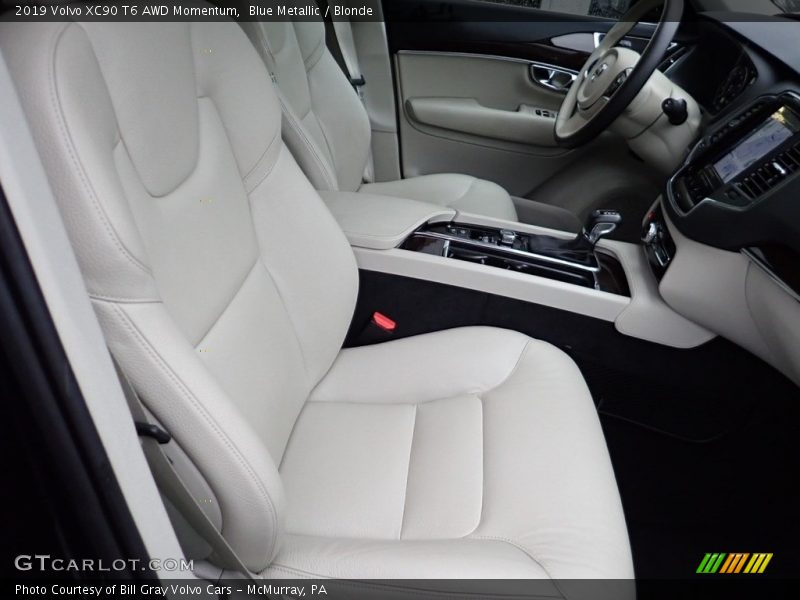 Blue Metallic / Blonde 2019 Volvo XC90 T6 AWD Momentum