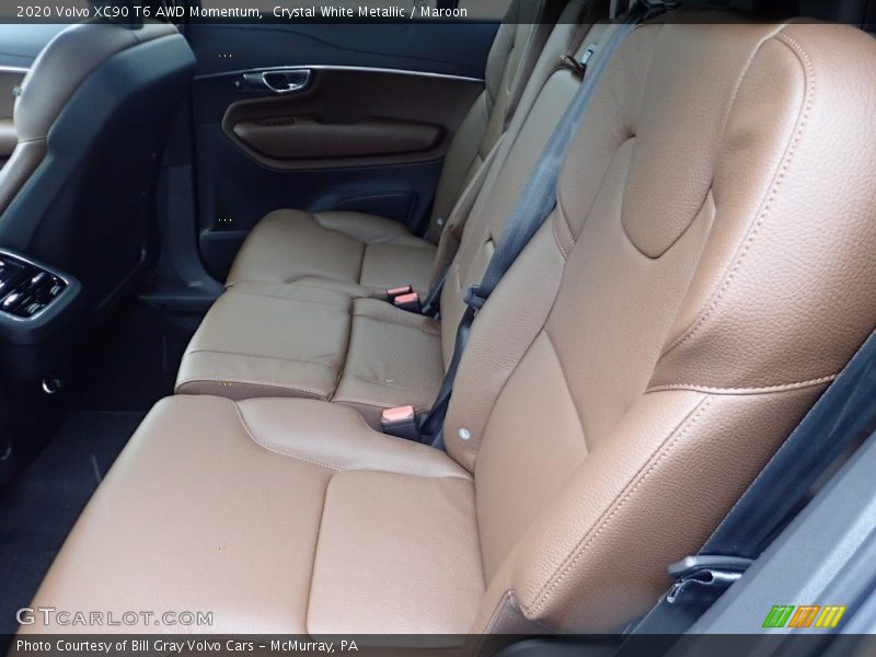 Rear Seat of 2020 XC90 T6 AWD Momentum