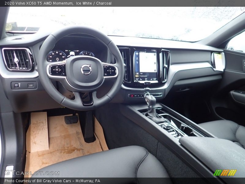 Ice White / Charcoal 2020 Volvo XC60 T5 AWD Momentum