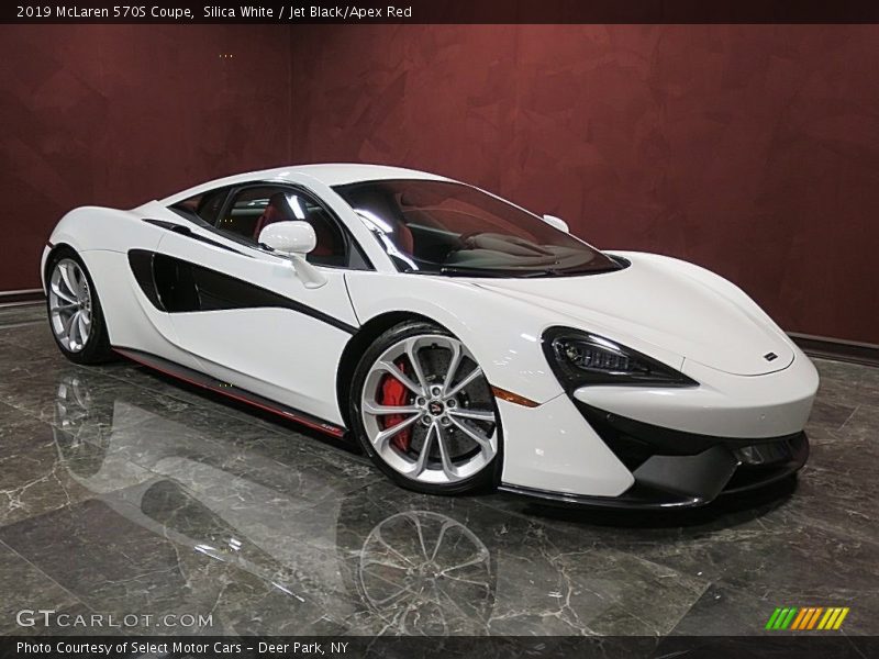 Silica White / Jet Black/Apex Red 2019 McLaren 570S Coupe
