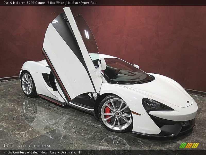 Silica White / Jet Black/Apex Red 2019 McLaren 570S Coupe