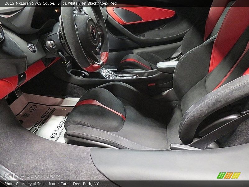 Silica White / Jet Black/Apex Red 2019 McLaren 570S Coupe