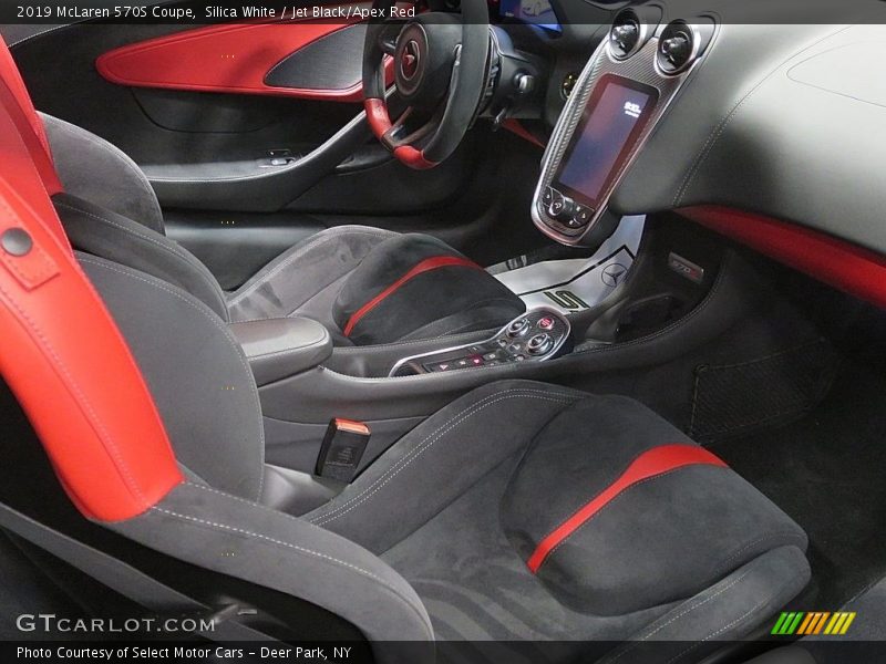Silica White / Jet Black/Apex Red 2019 McLaren 570S Coupe