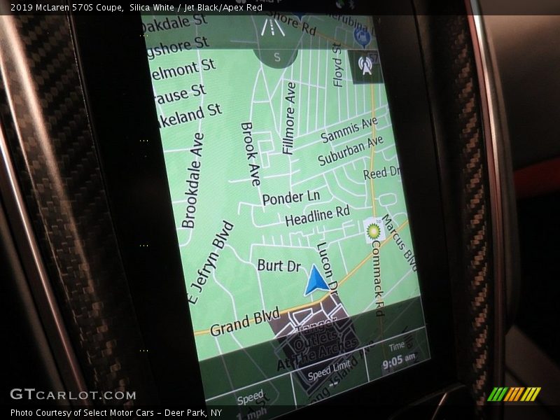 Silica White / Jet Black/Apex Red 2019 McLaren 570S Coupe