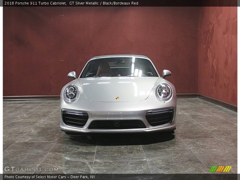 GT Silver Metallic / Black/Bordeaux Red 2018 Porsche 911 Turbo Cabriolet