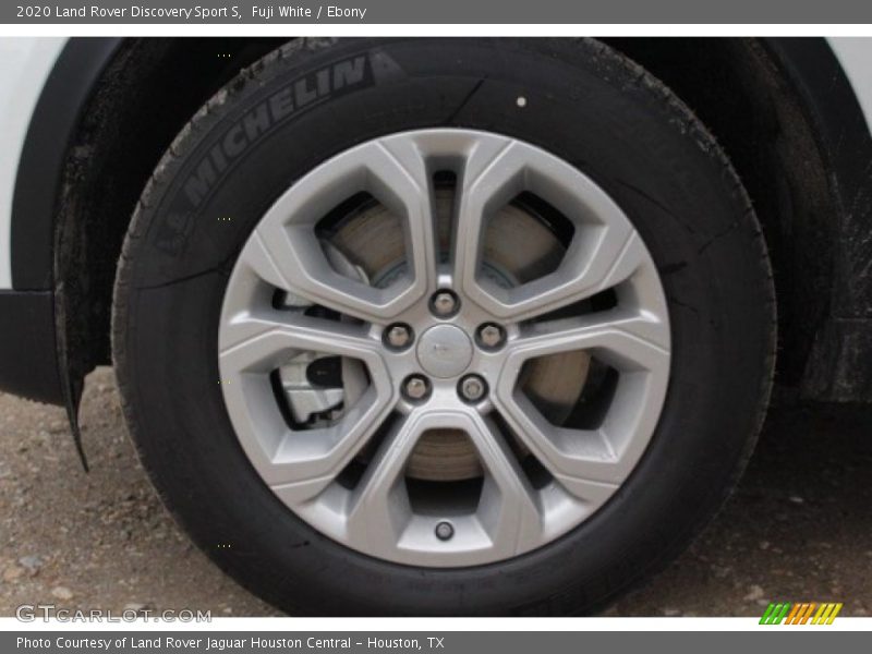 Fuji White / Ebony 2020 Land Rover Discovery Sport S