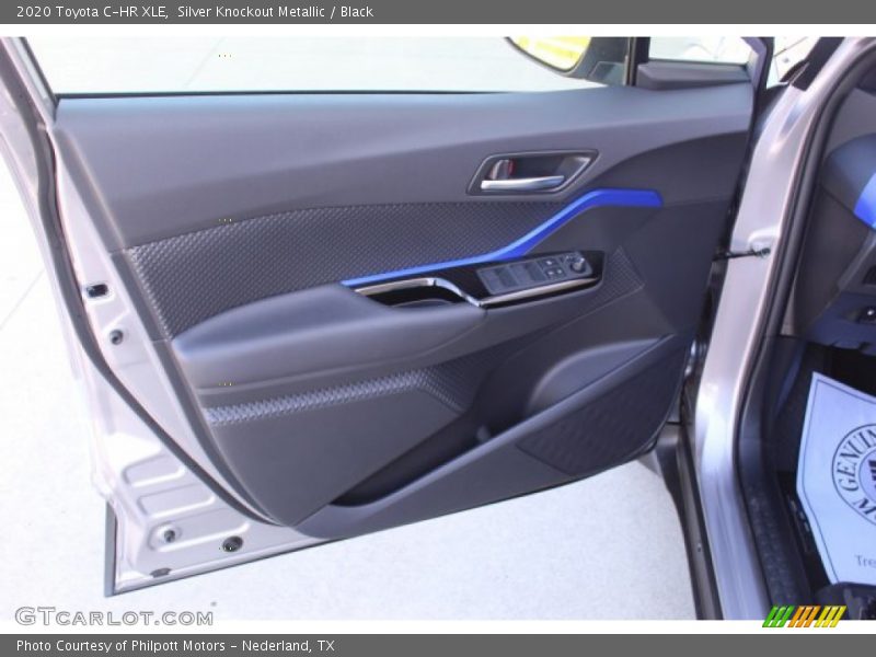 Silver Knockout Metallic / Black 2020 Toyota C-HR XLE