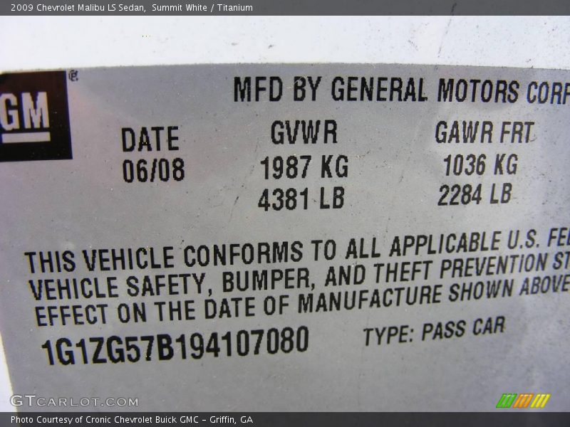Summit White / Titanium 2009 Chevrolet Malibu LS Sedan