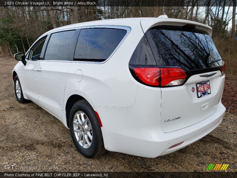 Bright White / Alloy/Black 2020 Chrysler Voyager LX