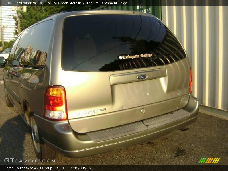 Spruce Green Metallic / Medium Parchment Beige 2002 Ford Windstar LX
