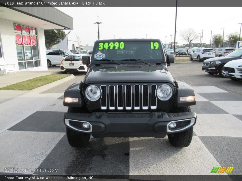 Black / Black 2019 Jeep Wrangler Unlimited Sahara 4x4