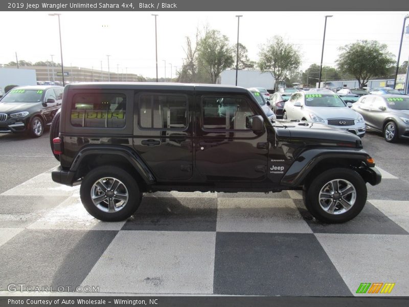 Black / Black 2019 Jeep Wrangler Unlimited Sahara 4x4