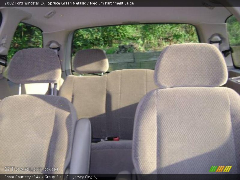 Spruce Green Metallic / Medium Parchment Beige 2002 Ford Windstar LX
