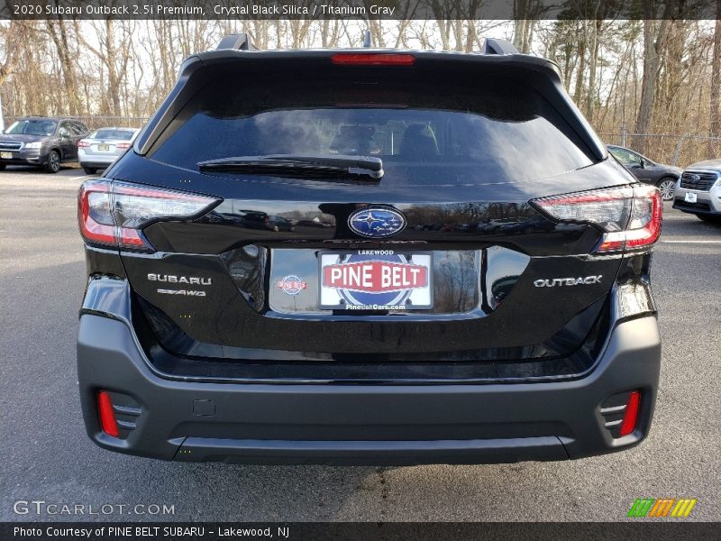 Crystal Black Silica / Titanium Gray 2020 Subaru Outback 2.5i Premium