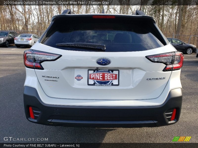 Crystal White Pearl / Titanium Gray 2020 Subaru Outback 2.5i Premium