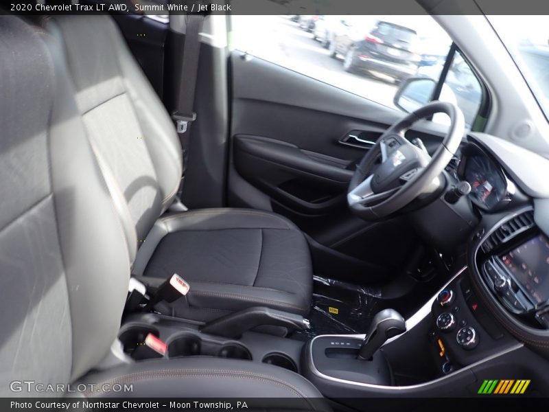 Summit White / Jet Black 2020 Chevrolet Trax LT AWD