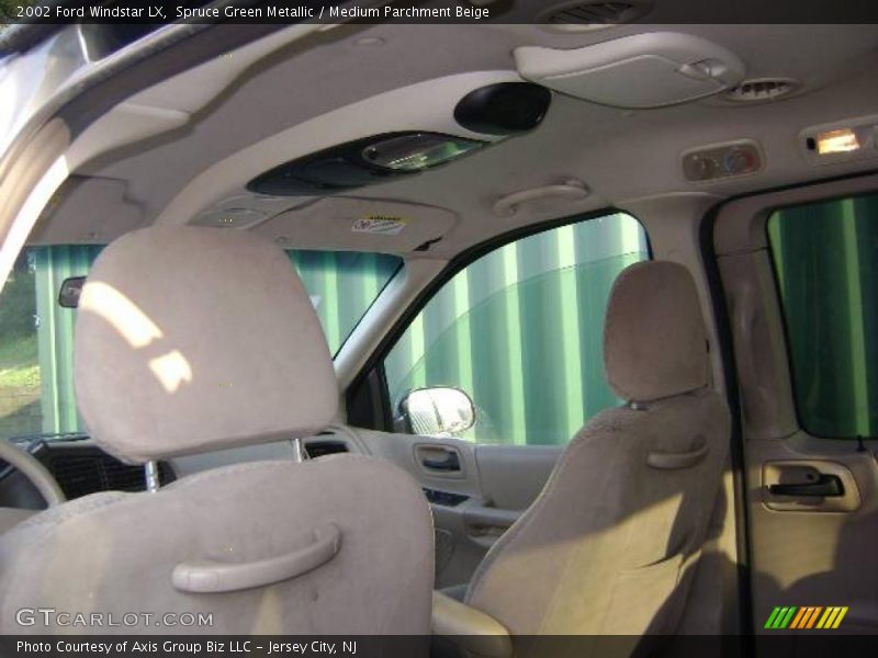 Spruce Green Metallic / Medium Parchment Beige 2002 Ford Windstar LX
