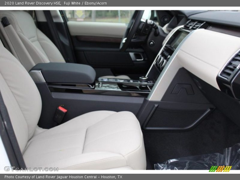 Fuji White / Ebony/Acorn 2020 Land Rover Discovery HSE