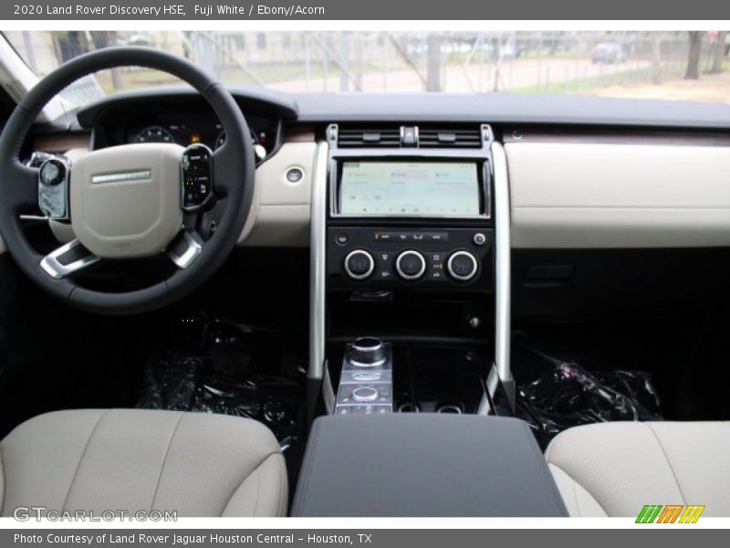 Fuji White / Ebony/Acorn 2020 Land Rover Discovery HSE