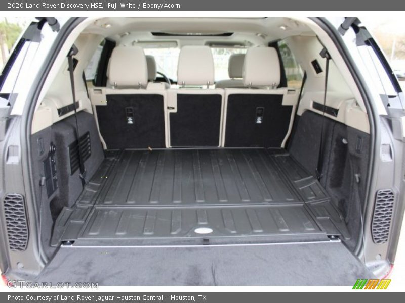Fuji White / Ebony/Acorn 2020 Land Rover Discovery HSE