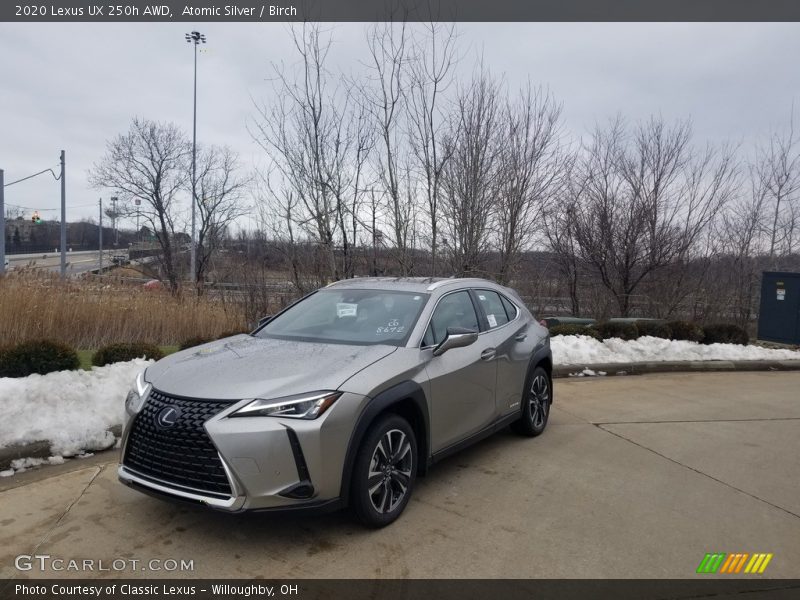 Front 3/4 View of 2020 UX 250h AWD