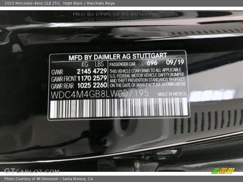 Night Black / Macchiato Beige 2020 Mercedes-Benz GLB 250