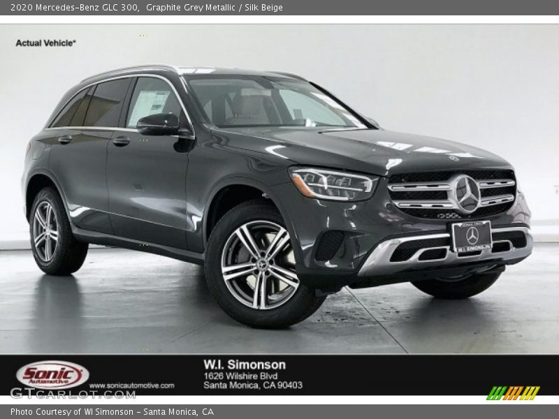 Graphite Grey Metallic / Silk Beige 2020 Mercedes-Benz GLC 300