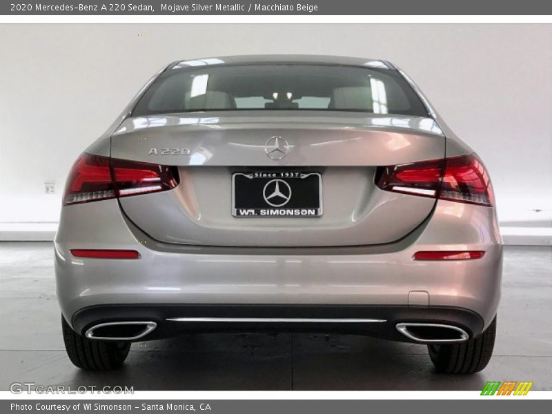 Mojave Silver Metallic / Macchiato Beige 2020 Mercedes-Benz A 220 Sedan