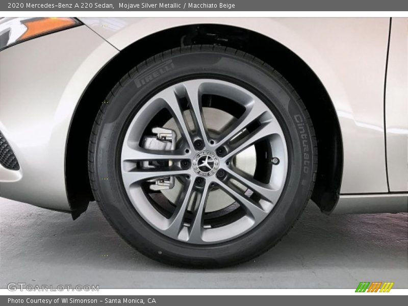 Mojave Silver Metallic / Macchiato Beige 2020 Mercedes-Benz A 220 Sedan