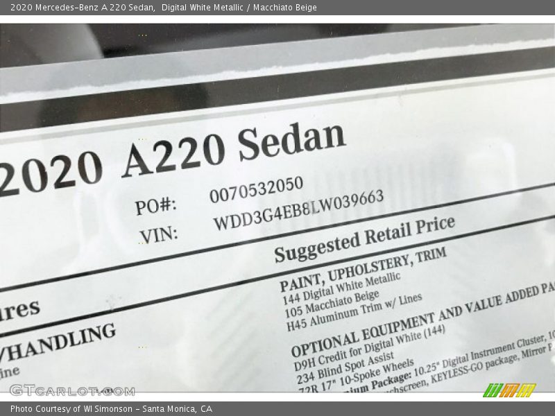 Digital White Metallic / Macchiato Beige 2020 Mercedes-Benz A 220 Sedan