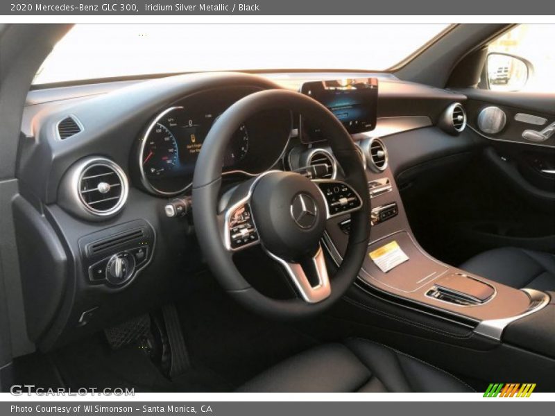 Iridium Silver Metallic / Black 2020 Mercedes-Benz GLC 300
