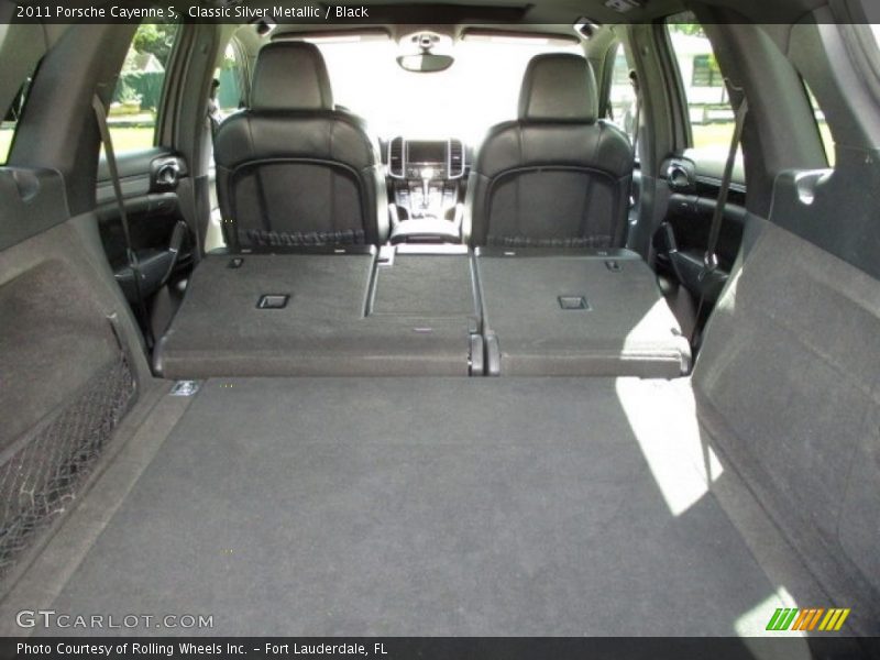 Classic Silver Metallic / Black 2011 Porsche Cayenne S