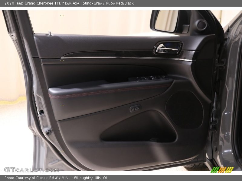 Sting-Gray / Ruby Red/Black 2020 Jeep Grand Cherokee Trailhawk 4x4